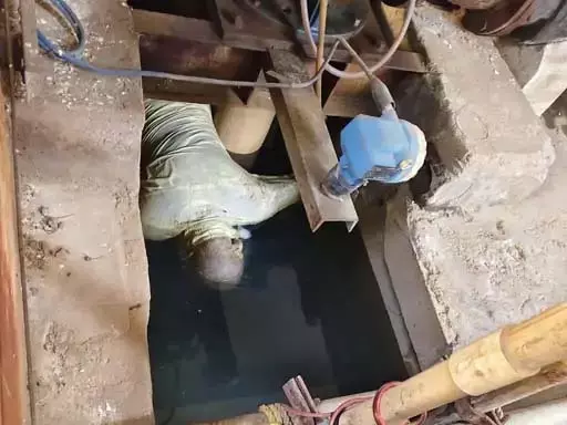 Commotion in the fort