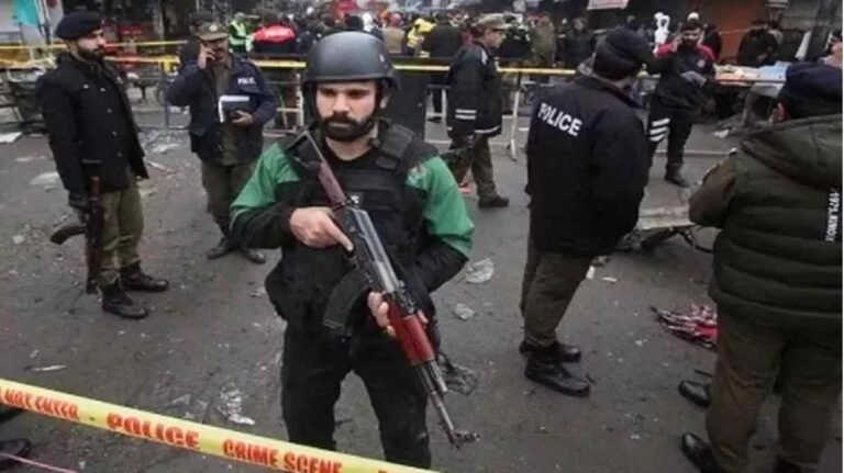 Pakistan Police Station Blast